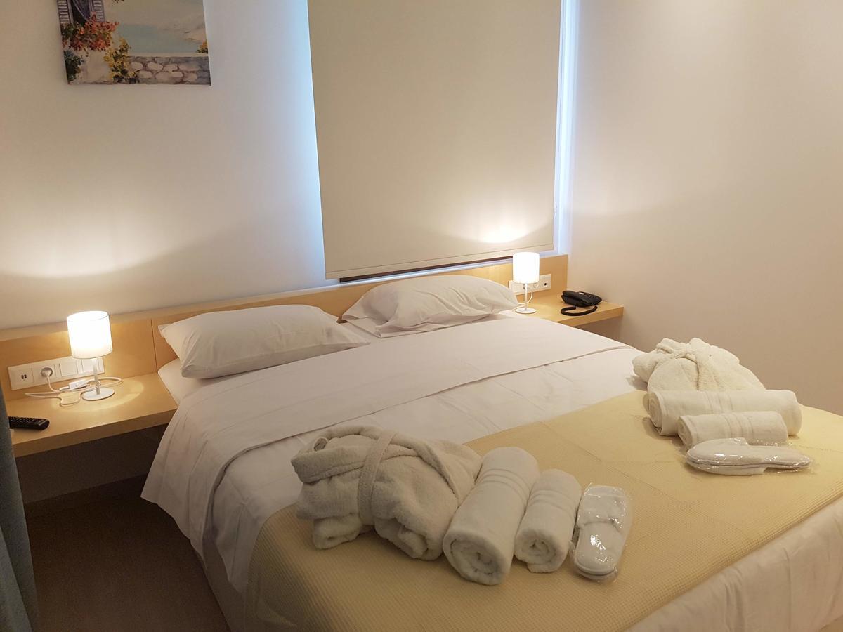 8Kto Hotel Skiathos Town Exterior foto